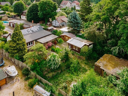 Ruhige Lage, für Einfamilienhaus/Bungalow: Bauträgerfreies & erschlossenes Grundstück Altlandsberg