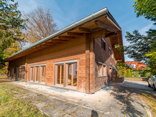 Großzügiges, hochwertiges Vollbio-Holzblockhaus mit viel Platz