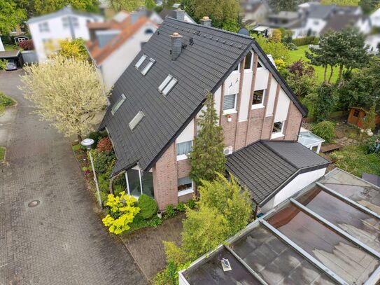 Sehr schönes Architektenhaus in beliebter Lage von Köln-Rath