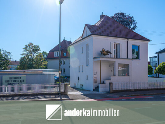 Zur Miete! Hochwertig ausgestattetes, möbliertes Bürohaus im Herzen von Günzburg.