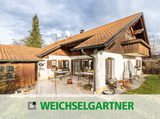 Großzügiges, freistehendes Einfamilienhaus mit viel Gestaltungspotenzial auf sonnigem Eckgrundstück