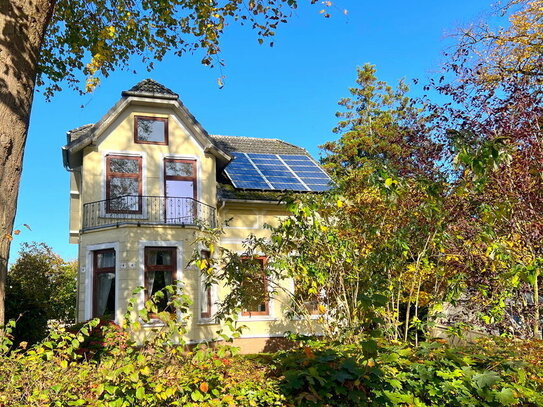 Stadtvilla aus der Gründerzeit - ein Zuhause voller Geschichte und Möglichkeiten