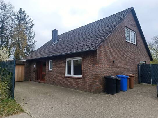 Für Familien! - Einfamilienhaus in Sackgassenlage in Westerstede