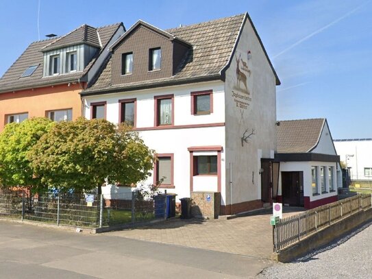 Einfamilienhaus mit Gewerbemöglichkeit in zentraler Lage von Bonn-Dransdorf