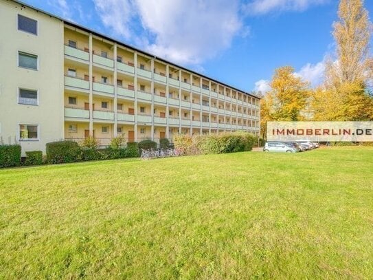 IMMOBERLIN.DE - Smarte Wohnung mit Westloggia in ruhiger Grünlage