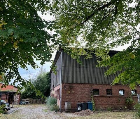 Reinfeld/Groß Wesenberg: Resthof mit Werkstatt und Nebenfläche - saniert und gemütlich