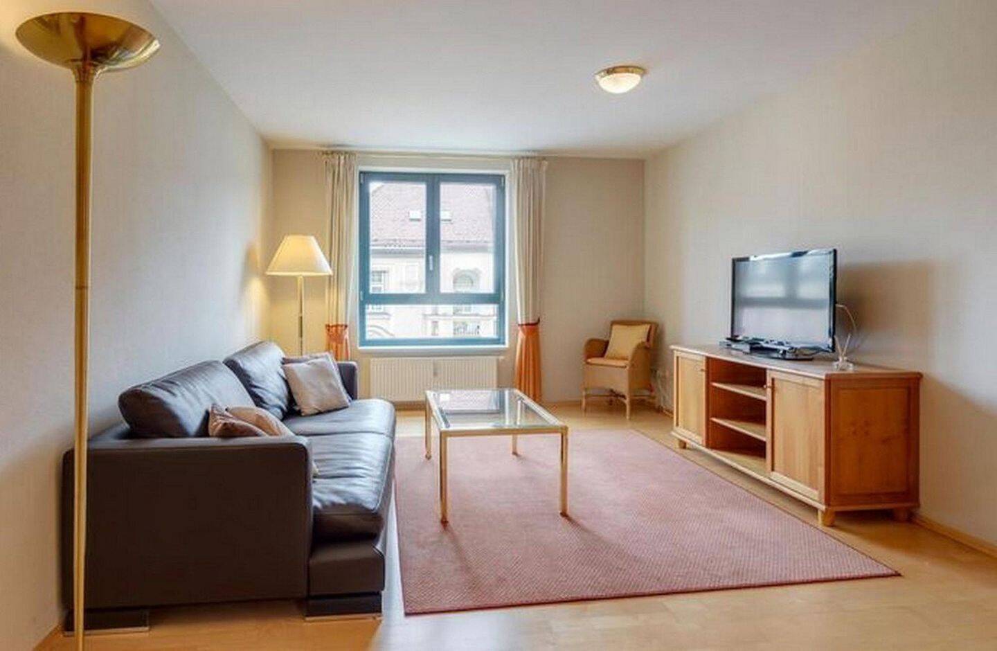 helle, freundliche 2 Zimmer Wohnung - Photo 1