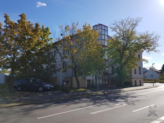 Büroetage mit ca. 230 m² im Dachgeschoss, Hohe decken, super Zustand für Büro und Produktion