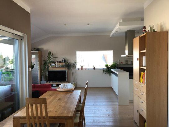 Wunderschöne, geräumige und moderne Wohnung mit 135qm in Möhrendorf