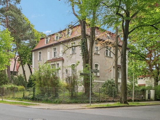 4-Zimmer Wohnung in herrschaftlicher Villa am Schlachtensee