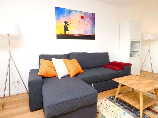 Schöne möblierte 2-Zimmer Wohnung mit Internet und Balkon in Wiesbaden Schierstein