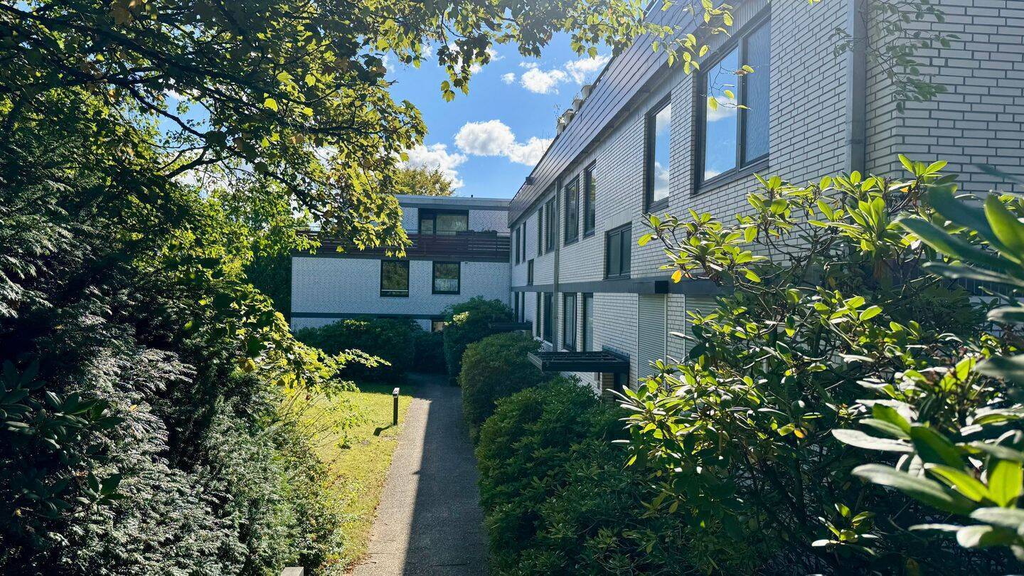 Wohnen im Alstertal - 4-Zi. Wohnung mit großer Terrasse