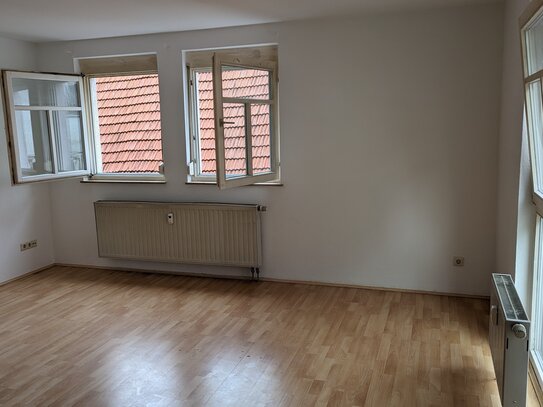 Sehr helle/ warme 2 Zimmerwohnung im Zentrum von Albstadt-Ebingen