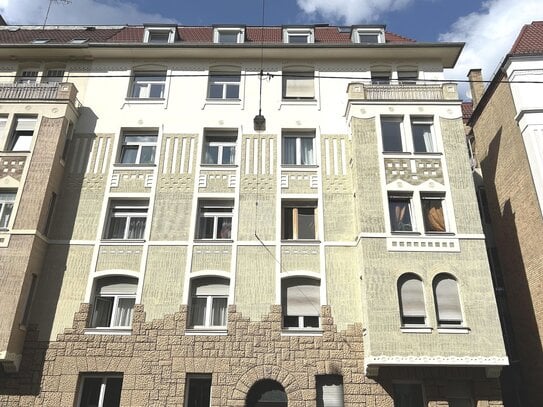 Lehenviertel - Großzügige 3- Zi. Altbauwohnung mit Stadtblick!