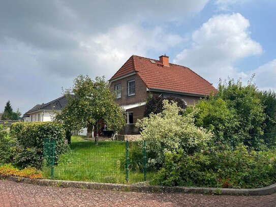 Einfamilienhaus mit großzügigem Garten in Großenheidorn