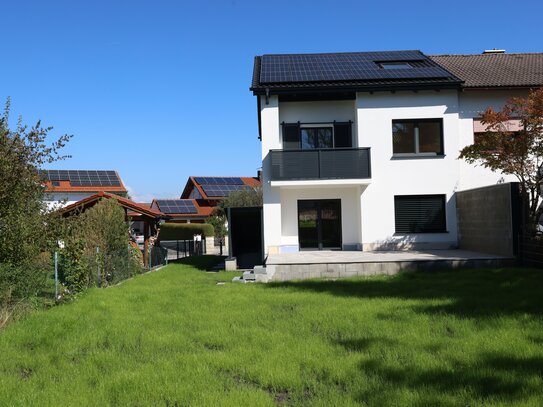 energetisch autarkes Traumhaus A+ mit großem Garten und KNX-Smart Home