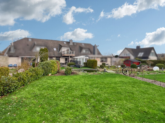 Gepflegtes Reihenmittelhaus mit Einliegerwohnung in Sackgassenlage am Feldrand in Altenholz