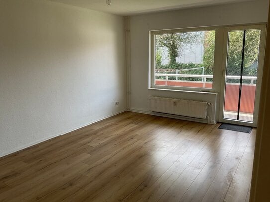 Sehr schöne gemütliche 2 Zimmer Wohnung in Duisburg mit Balkon zu vermieten!!!