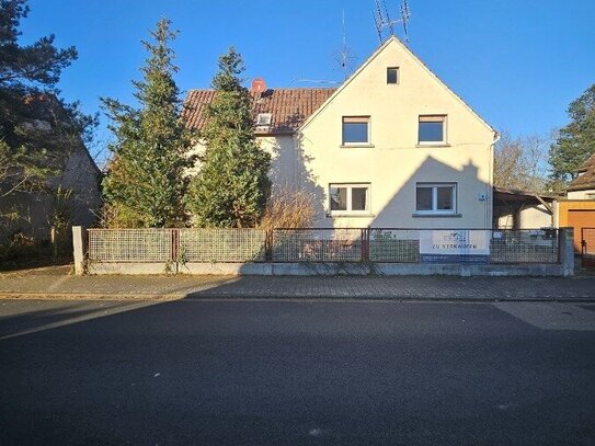 Top! Großes 1-2 Familienhaus mit Garage