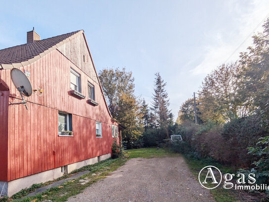 Einfamilienhaus auf großem Grundstück mit unverbautem Blick