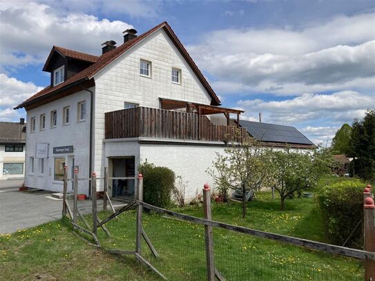 Eine gute Geldanlage! - Mehrfamilienhaus in zentraler Lage in Spiegelau/NP Bayer. Wald