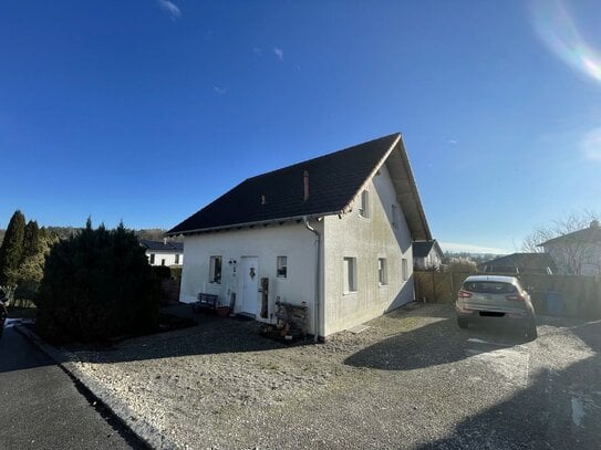 Energieeffizientes Einfamilienhaus in Aldersbach - Ihr neues Zuhause wartet!