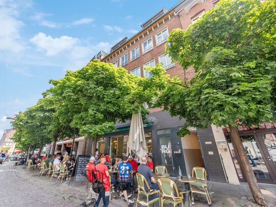 Leben und Wohnen gegenüber dem Düsseldorfer Rathaus