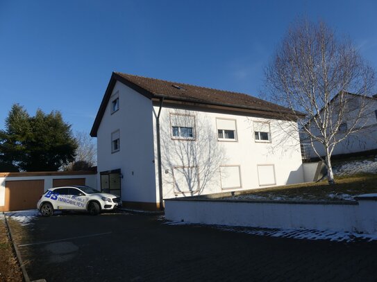 Einfamilienhaus als Familienparadies mit Doppelgarage und extra großem Garten in Leibertingen.