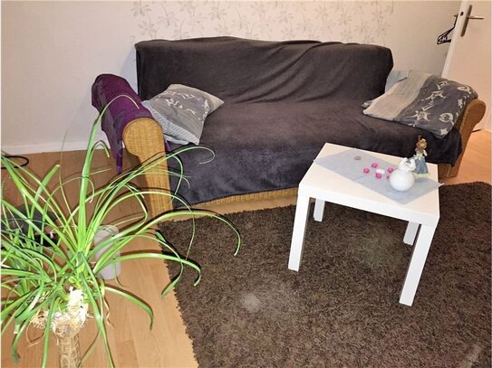 REMAX - Burbach: Kleine gemütliche helle Zweizimmerwohnung 34m², im Erdgeschoss