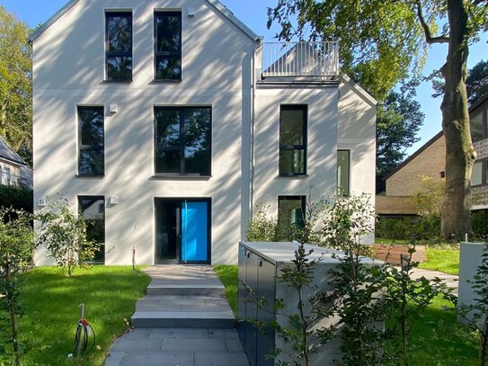 Familienfreundliches Neubau-Stadthaus incl. großzügiger Tiefgarage mit 2 Stellplätzen - Innenausbau wird vom Käufer übe…