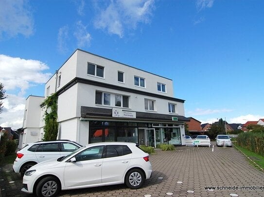 Geräumige 2-Zimmer-1.OG-Wohnung mit Wohnküche und Balkon