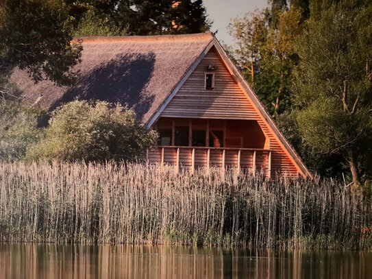 Die besondere Immobilie Wassergrundstück am Malchiner See!