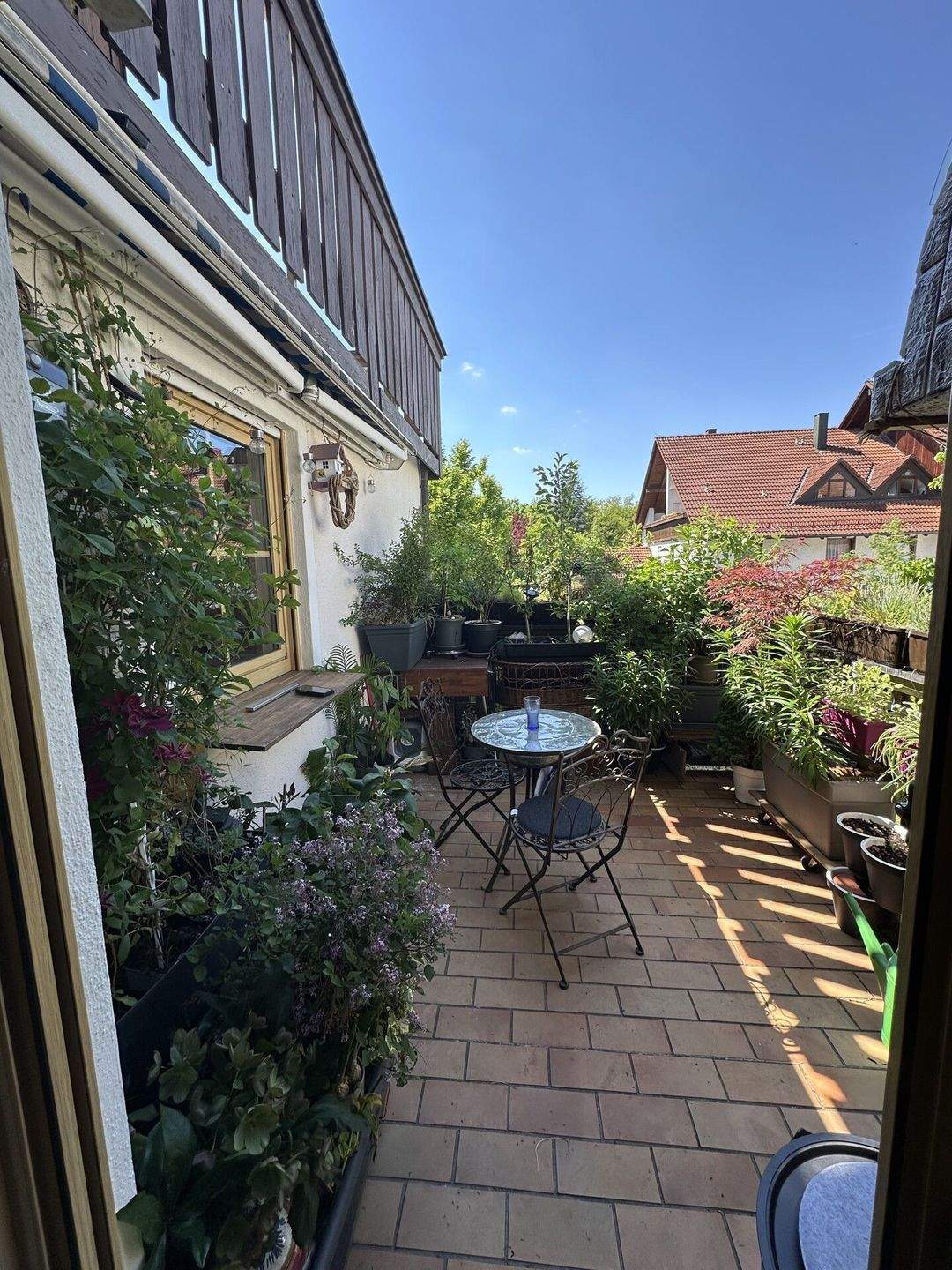 **Schöne 3 Zimmer Wohnung mit großer Südterrasse**