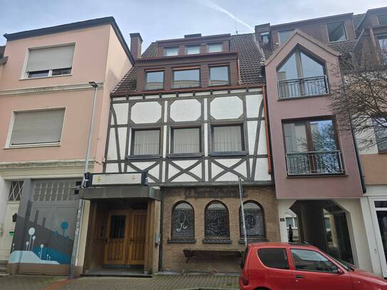 Menden Zentrum - MFH mit 4 Wohnungen und leerstehenden Gewerberäumen im EG