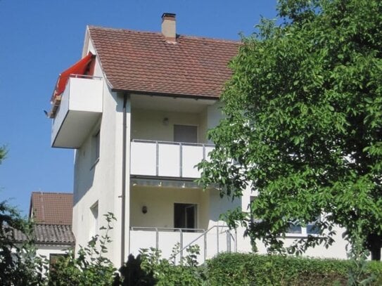 3,5-Zi-Nichtraucher-Whg, Hochparterre, Balkon, Einbauküche in Münchingen