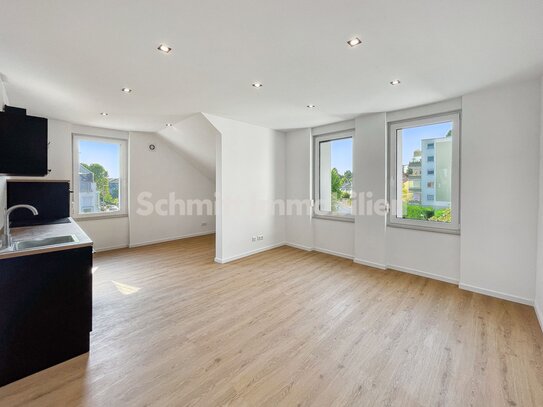 Erstbezug - 3-Zimmer-Altbauwohnung mit EBK & Balkon in Bad Homburg