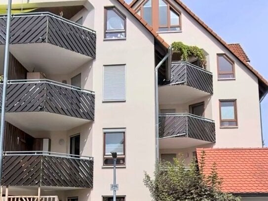 4 Zi Maisonette Wohnung mit Balkon, TG und EBK im Teurershof ! Sofort Bezug möglich