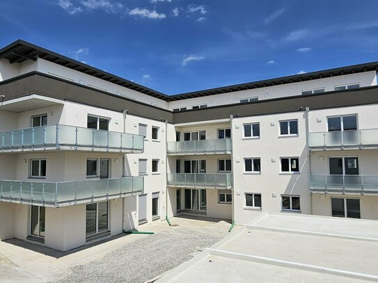 4- Zi.-Neubauwohnung im 1. OG mit Balkon im Baugebiet "Ellmosener Wies" am Ortsrand von Bad Aibling