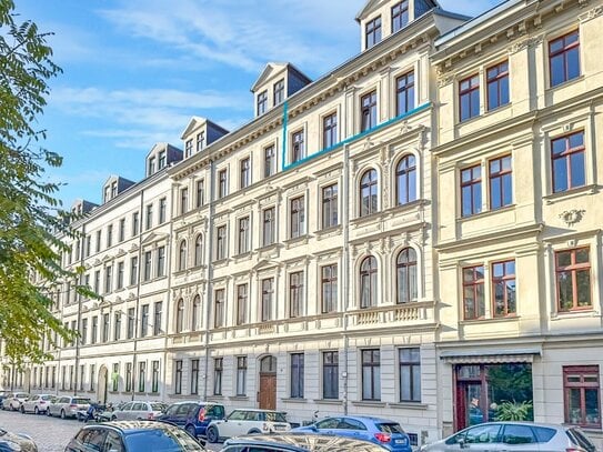 Exklusive Eigentumswohnung im Gründerzeitstil mit Balkon & Premium-Ausstattung in Zentrumlage