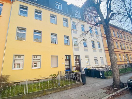 Große 4-Raum-Wohnung mit Balkon in Arnstadt Mitte