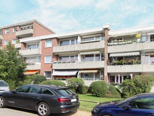 Frisch renovierte 2-Zimmer-Wohnung mit Balkon und Tiefgaragenstellplatz in Bad Schwartau