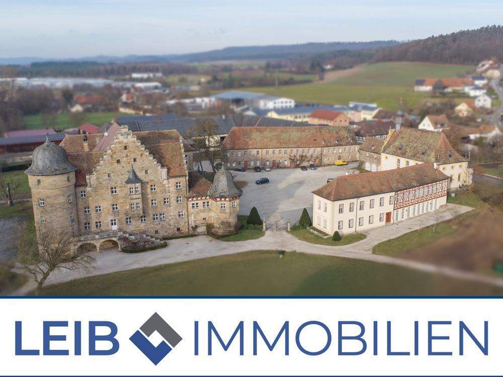                                                               Barocke Eleganz trifft Moderne - Stilvolle Wohnung mit historischem Flair                                                       in Ebern (Haßberge)