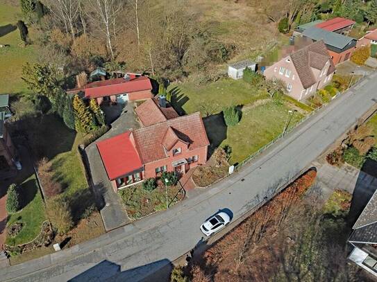 Krummesse : großes Einfamilienhaus auf idyllischem Grundstück - nur einen Steinwurf vom Elbe-Lübeck Kanal entfernt