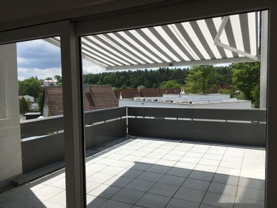 Phantastisches Penthouse, exklusive Ausstattung, große Dachterrasse ruhig und zentral gelegen