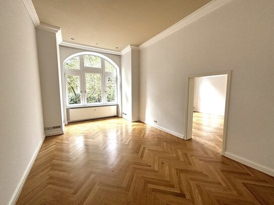 City center location | 4 sleeping rooms with approx. 168 m² and elevator