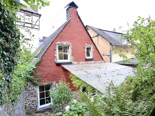 Renoviertes Einfamilienwohnhaus mit herrlicher Terrasse im Herzen von Cochem