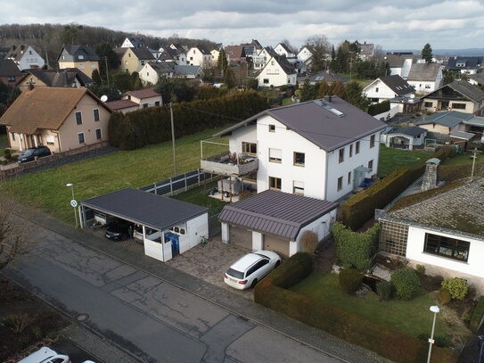 Provisionsfrei!! Mehrfamilienhaus; Wohnfläche bis zu 380qm