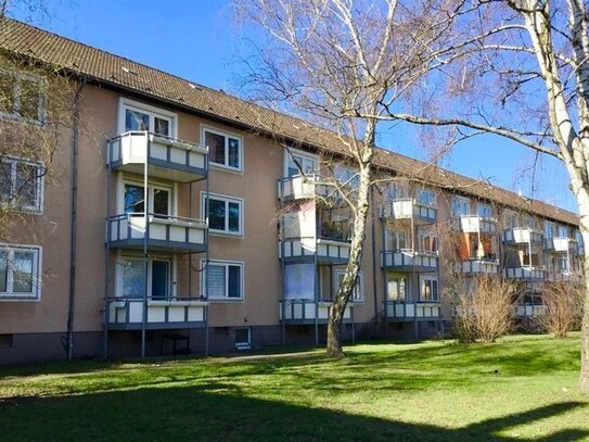 Wir renovieren für Sie eine schöne 3-Zimmer,Wohnung mit Balkon