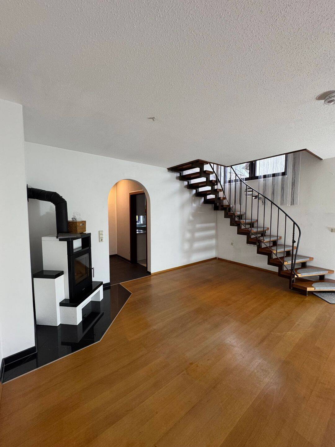                                                               3 Zimmer Maisonette-Wohnung mit Balkon, Terrasse und Garten                                                       in Pegnitz (Bayreuth)