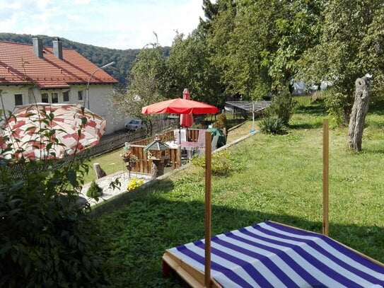 4-Zi. Kü.Bad Erdgeschoss-Wohnung mit Terrasse